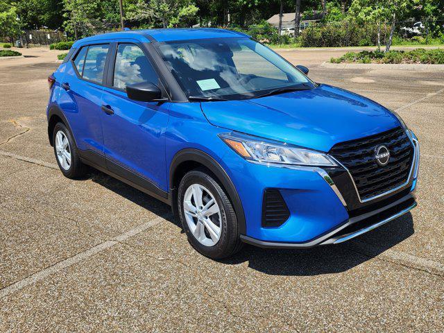 new 2025 Nissan Kicks car, priced at $23,149