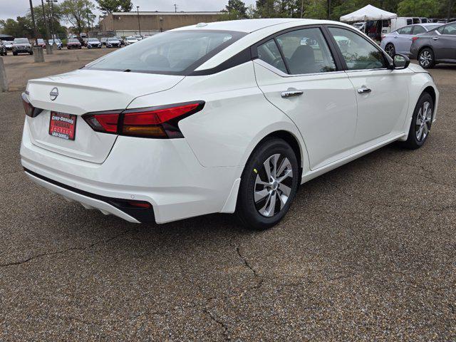 new 2025 Nissan Altima car, priced at $27,750