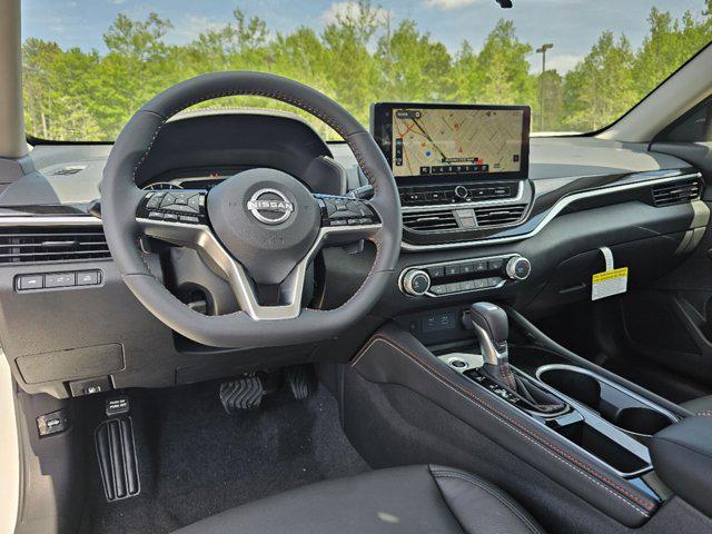 new 2024 Nissan Altima car, priced at $27,580