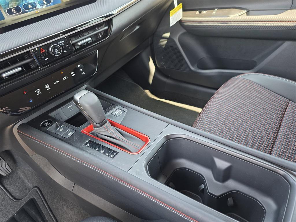 new 2025 Nissan Kicks car, priced at $27,703