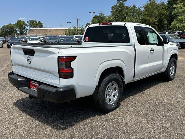 new 2024 Nissan Frontier car, priced at $30,559