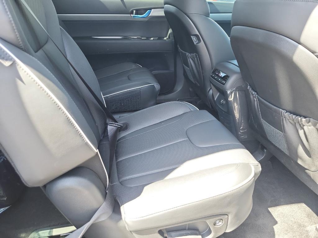 new 2025 Hyundai Palisade car, priced at $43,280