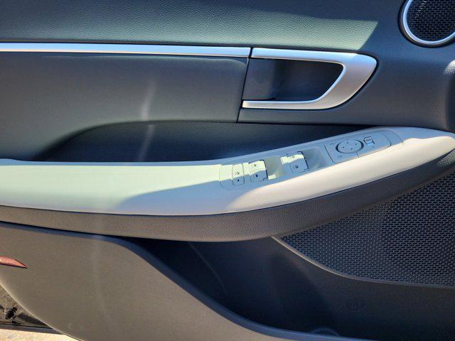 new 2025 Hyundai Sonata car, priced at $27,554