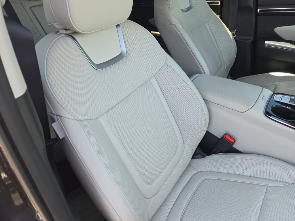 used 2022 Hyundai Tucson car, priced at $28,000