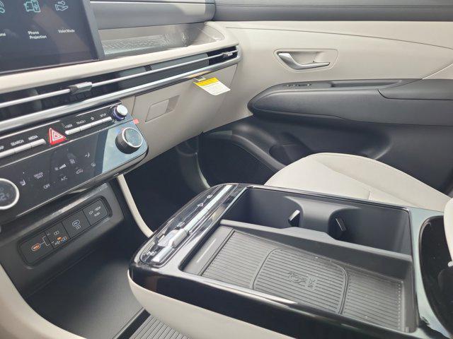 new 2025 Hyundai TUCSON Hybrid car, priced at $31,484
