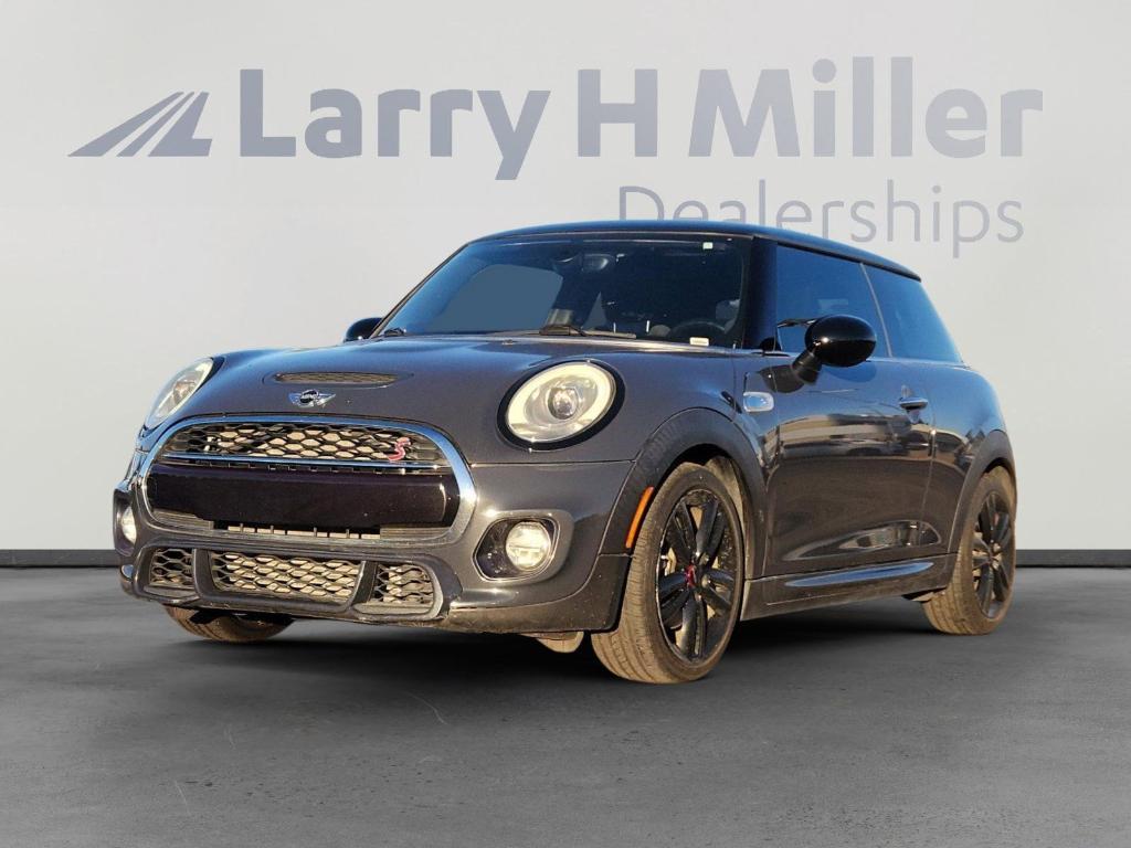 used 2017 MINI Hardtop car, priced at $17,000