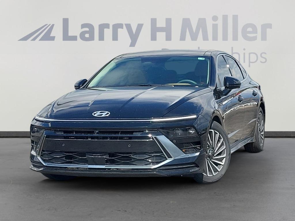 new 2025 Hyundai Sonata Hybrid car, priced at $37,402