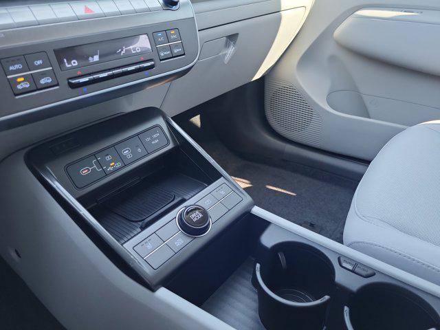 new 2025 Hyundai Kona car, priced at $28,907