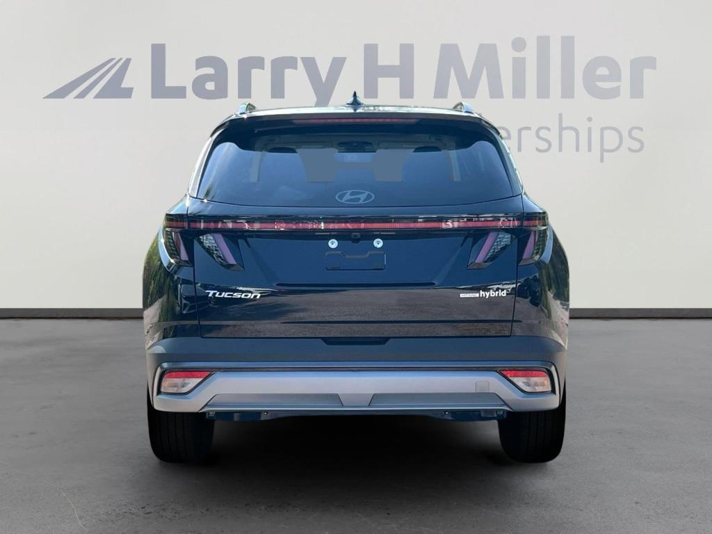 new 2025 Hyundai TUCSON Hybrid car, priced at $35,457