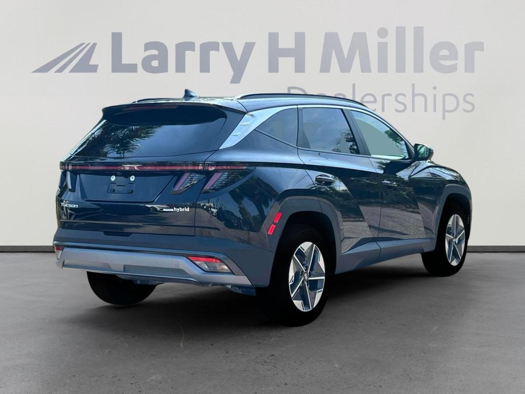 new 2025 Hyundai TUCSON Hybrid car, priced at $35,457