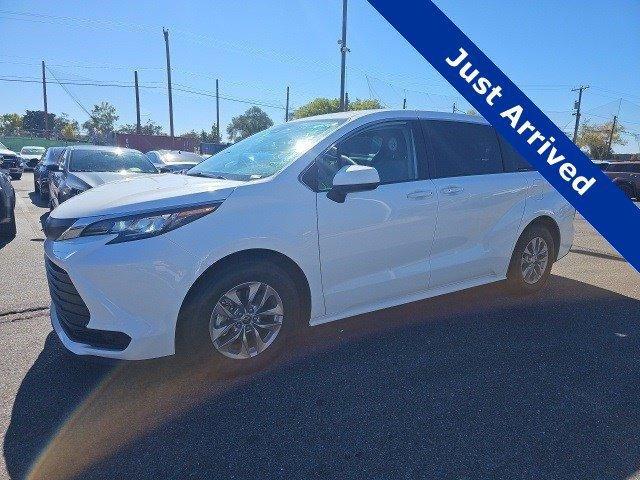 used 2022 Toyota Sienna car, priced at $36,500