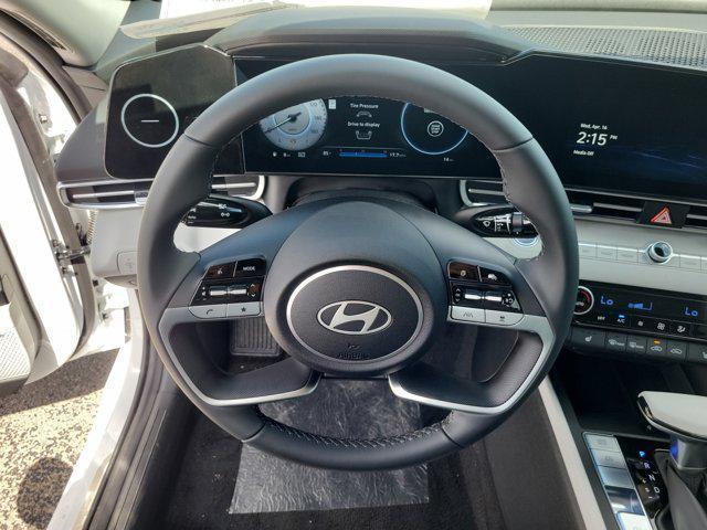 new 2025 Hyundai Elantra car, priced at $27,784