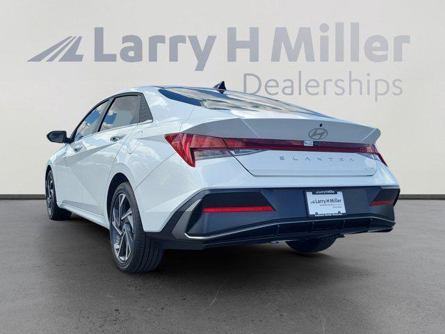 new 2025 Hyundai Elantra car, priced at $27,784