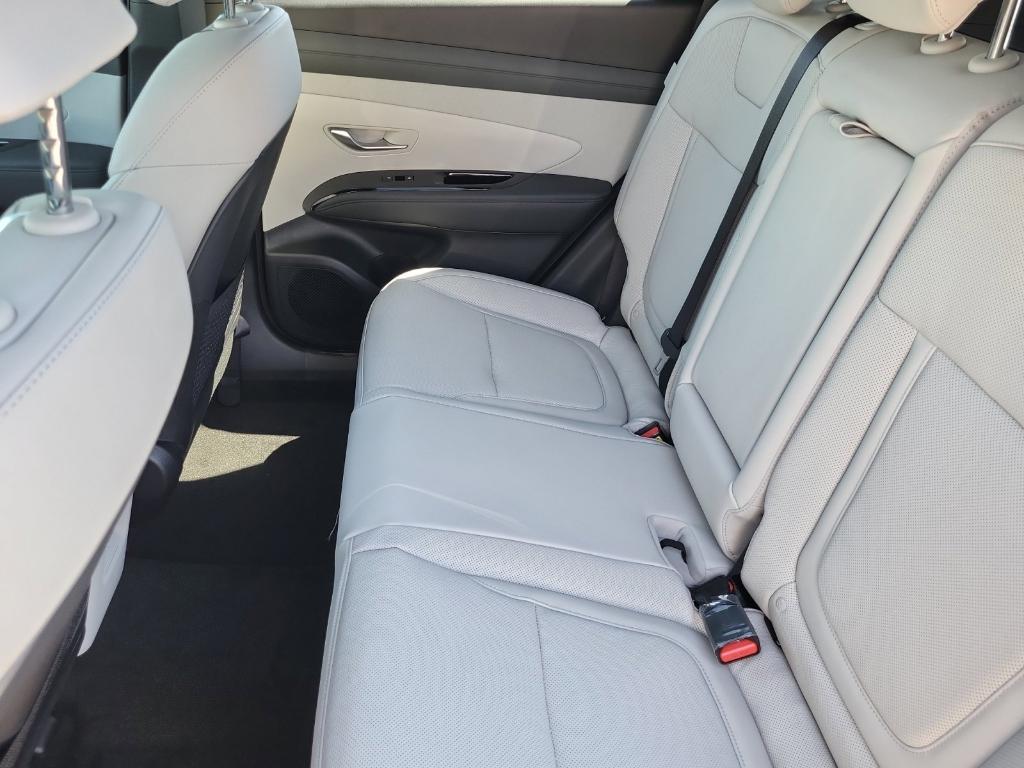 new 2025 Hyundai TUCSON Hybrid car, priced at $40,322