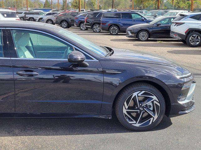 new 2024 Hyundai Sonata car, priced at $33,112