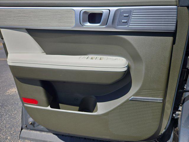 new 2025 Hyundai Santa Fe car, priced at $45,173
