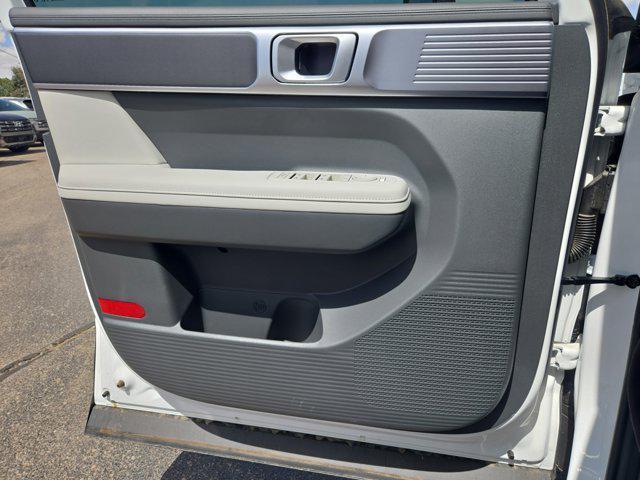 new 2025 Hyundai Santa Fe car, priced at $39,997