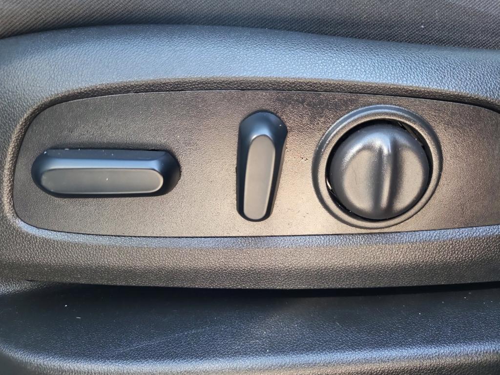 used 2024 Chevrolet Equinox car, priced at $21,188