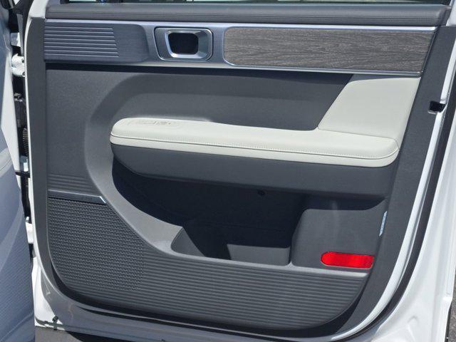 new 2025 Hyundai SANTA FE HEV car, priced at $46,826