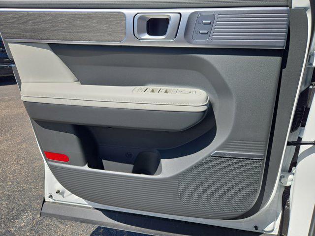 new 2025 Hyundai SANTA FE HEV car, priced at $46,826