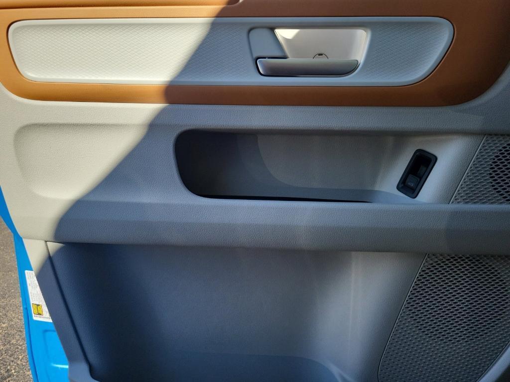 used 2025 Volkswagen ID. Buzz car, priced at $56,588