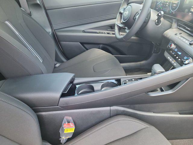 new 2025 Hyundai ELANTRA HEV car, priced at $28,152