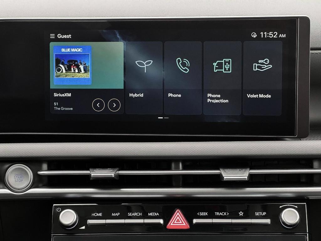new 2025 Hyundai TUCSON Hybrid car, priced at $34,703