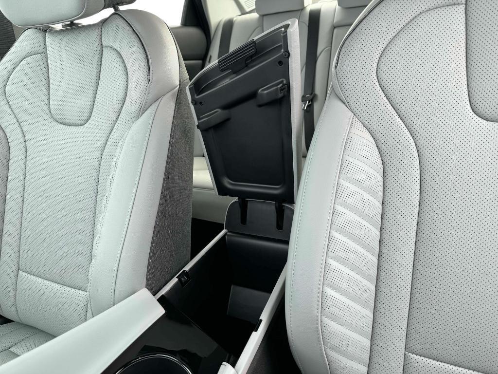 new 2025 Hyundai ELANTRA HEV car, priced at $29,472