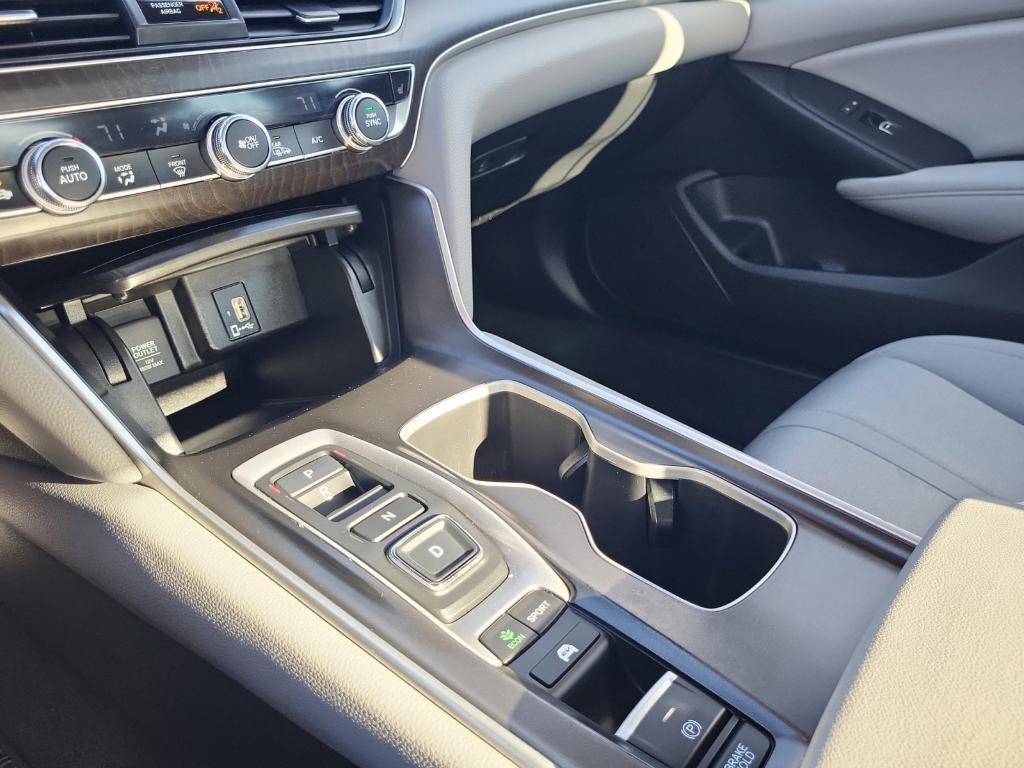 used 2020 Honda Accord Hybrid car, priced at $21,388
