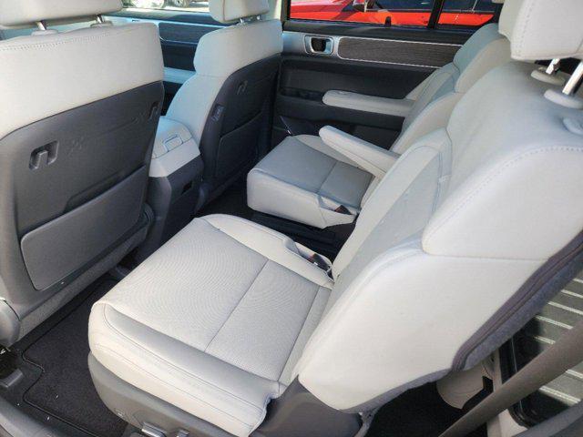 new 2025 Hyundai Santa Fe car, priced at $49,577