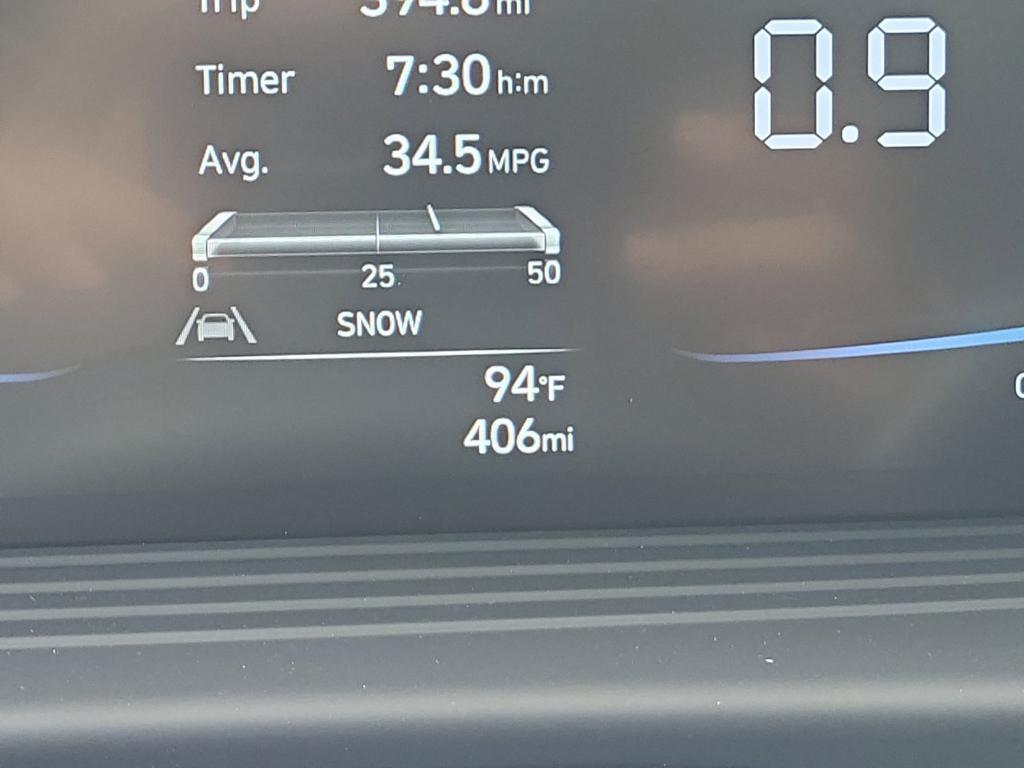 new 2025 Hyundai Venue car, priced at $23,570