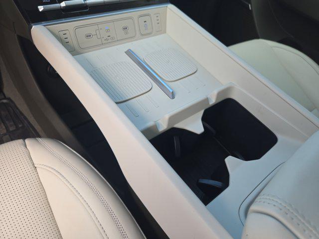 new 2025 Hyundai Santa Fe car, priced at $46,005