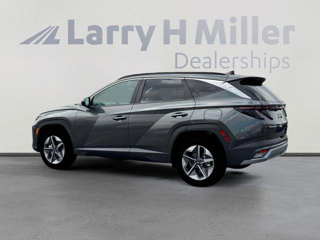 new 2025 Hyundai TUCSON Hybrid car, priced at $36,575