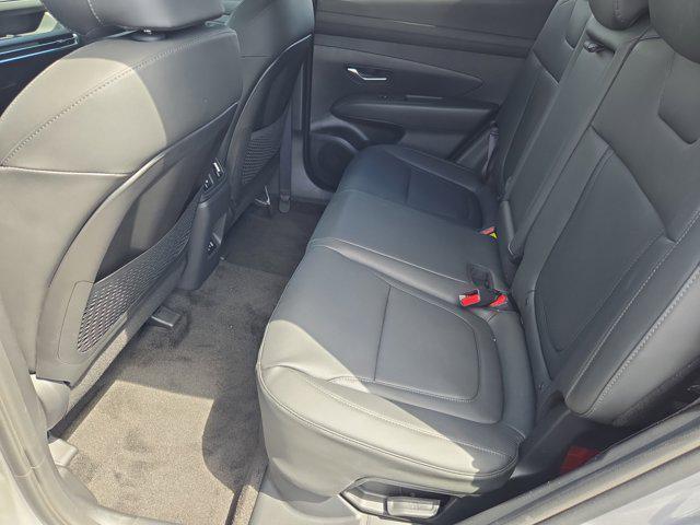 new 2025 Hyundai TUCSON Hybrid car, priced at $37,238