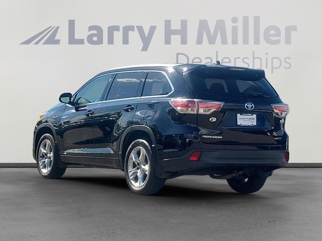 used 2016 Toyota Highlander Hybrid car, priced at $19,980