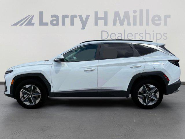 new 2025 Hyundai TUCSON Hybrid car, priced at $35,914