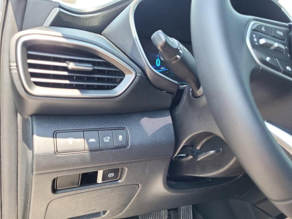 used 2022 Hyundai Santa Fe car, priced at $22,938