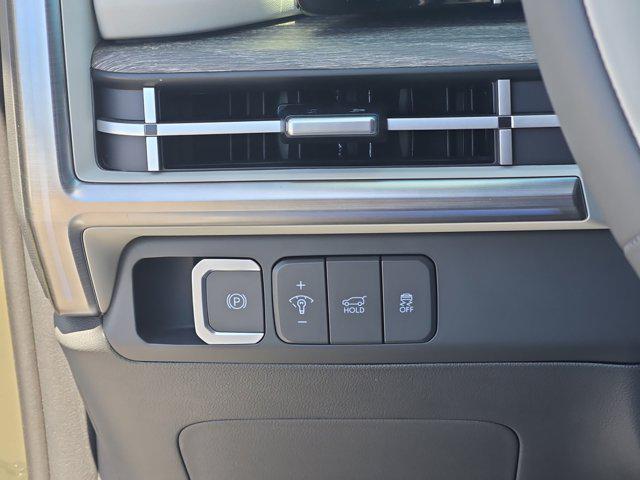 new 2025 Hyundai Santa Fe car, priced at $47,122