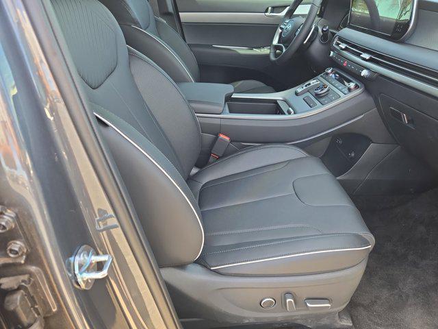 new 2025 Hyundai Palisade car, priced at $45,152