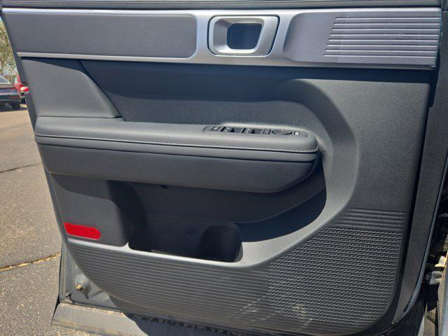 new 2025 Hyundai Santa Fe car, priced at $39,700