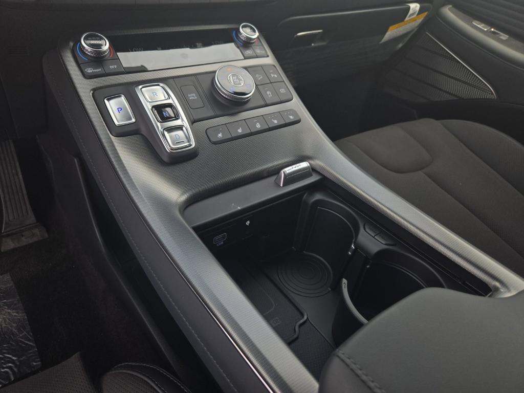 new 2025 Hyundai Palisade car, priced at $52,814