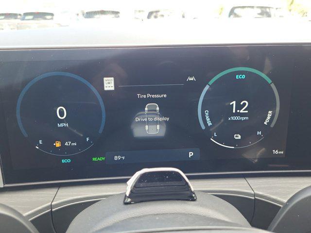 new 2025 Hyundai SANTA FE HEV car, priced at $48,499