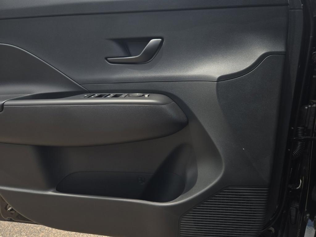 new 2025 Hyundai Kona car, priced at $28,660