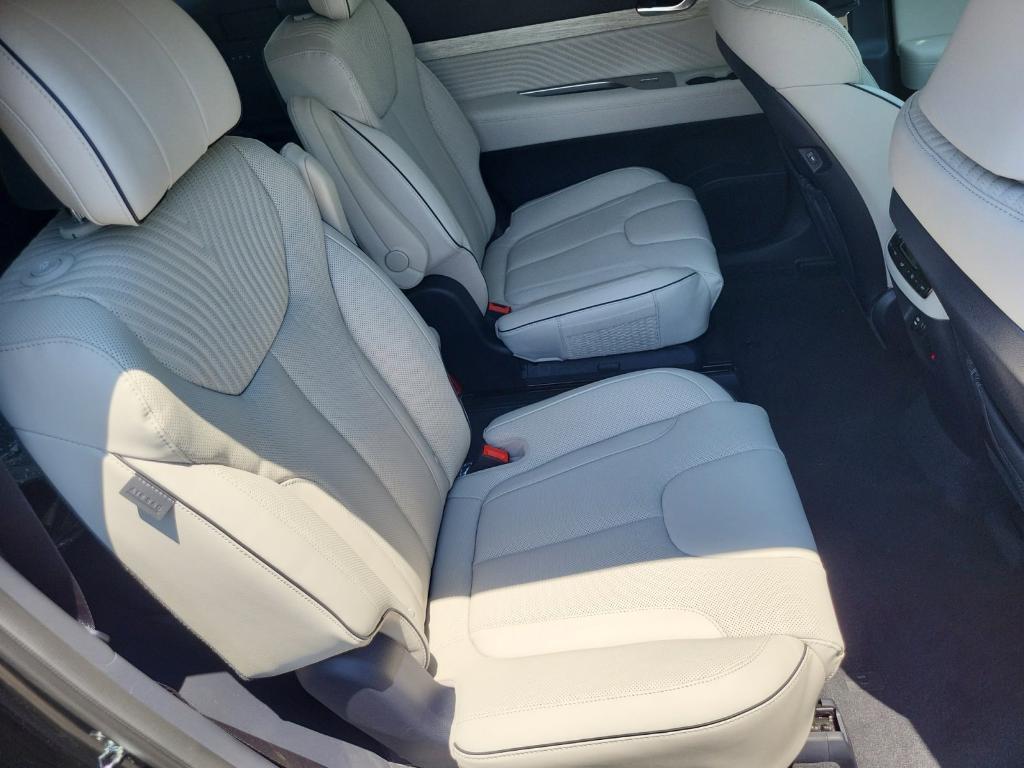 new 2025 Hyundai Palisade car, priced at $51,493