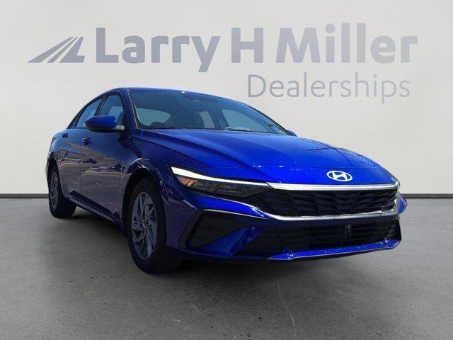 new 2025 Hyundai ELANTRA HEV car, priced at $26,171