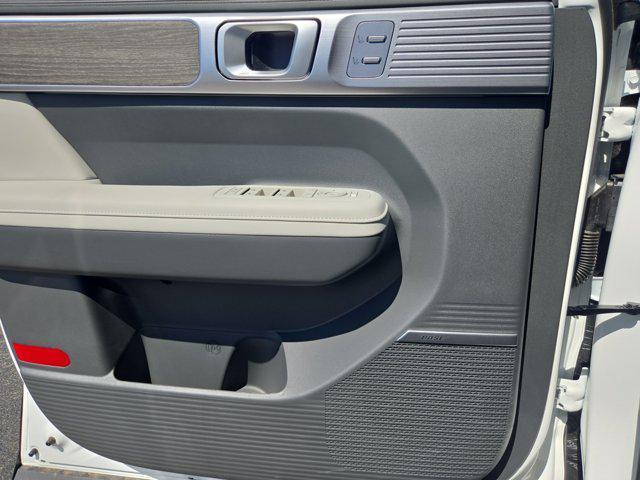 new 2025 Hyundai SANTA FE HEV car, priced at $46,705