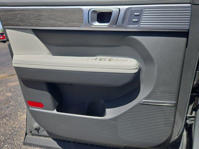 new 2025 Hyundai Santa Fe car, priced at $47,789