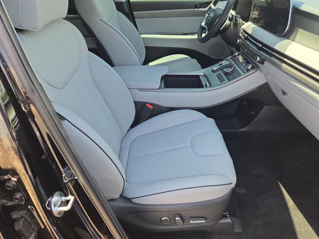 new 2025 Hyundai Palisade car, priced at $42,268