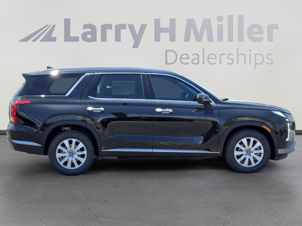 new 2025 Hyundai Palisade car, priced at $42,268