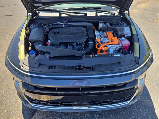 new 2025 Hyundai Sonata Hybrid car, priced at $31,656